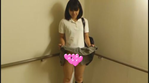 【個人撮影】感動!超可愛い文化系JKみおちゃん!階段でスマホ~パンチラ映像! 【個人撮影】感動!超可愛い文化系JKみおちゃん!階段でスマホ~パンチラ映像!