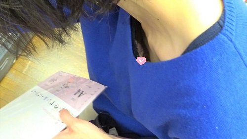 胸元の隙間vol.288 胸元の隙間vol.288