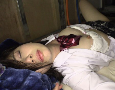 終電を逃した制服女子にイタズラ【後編】フェラ~ハメ撮り 終電を逃した制服女子にイタズラ【後編】フェラ~ハメ撮り