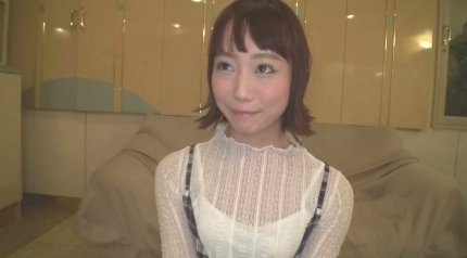 美肌の25歳雑貨屋スタッフが緊張の初ハメ撮りで喘ぎまくり 美肌の25歳雑貨屋スタッフが緊張の初ハメ撮りで喘ぎまくり