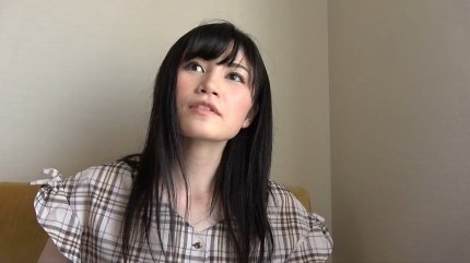 秘書をしているスレンダーな24歳人妻が欲求不満でハメ撮りに応募 秘書をしているスレンダーな24歳人妻が欲求不満でハメ撮りに応募